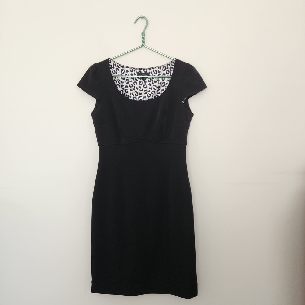 Tahari Arthur S Levine Black Sheath Dress Cap Sleeve Leopard Lining Size 6